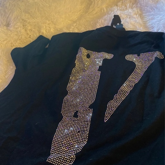 shirt - Picture 2 of 4